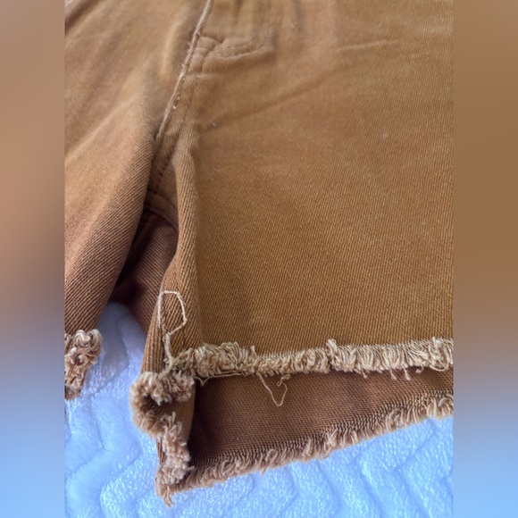 VIGOSS Shorts with Studs NWT - Picture 5 of 12